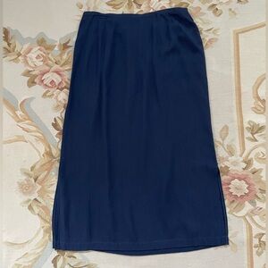 Navy blue skirt by Jaclyn Smith petite size large